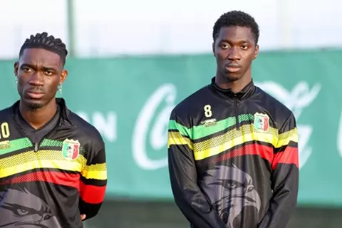 لاعب مالي: سنلعب بأسلوبنا أمام المغرب.. وأعيننا على الفوز